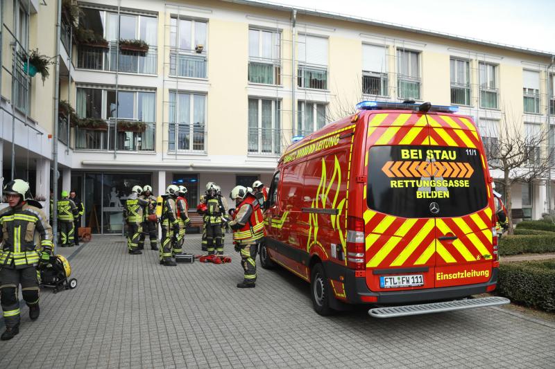 Feuerwehr probt einen Brand im Pflegeheim