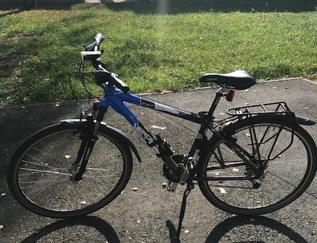 Dieb lässt nach Pkw-Diebstahl Fahrrad zurück – Zeugen gesucht
