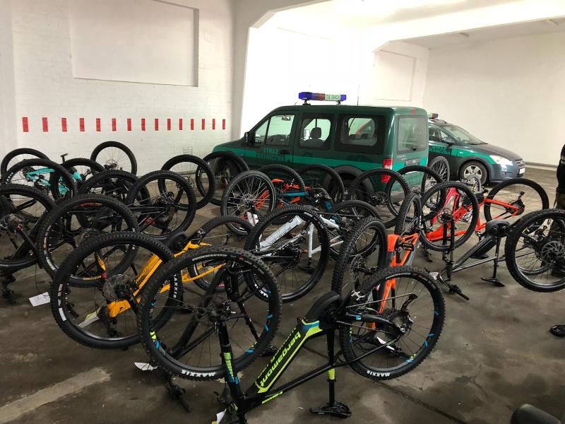 E-Bikes im Wert von ca. 70.000 Euro sichergestellt