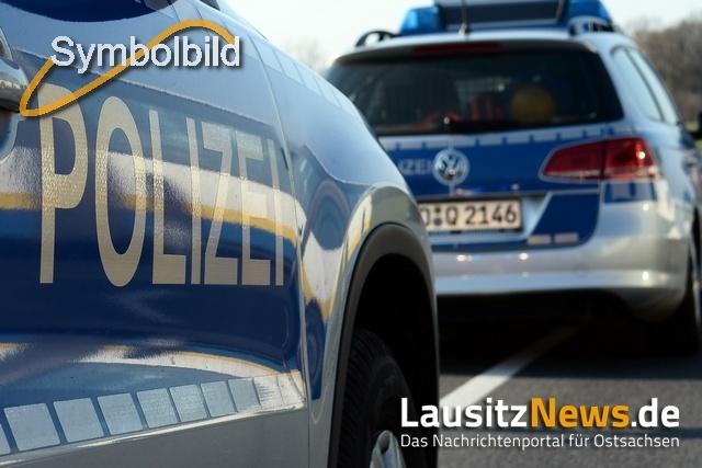 VW-Treffen eröffnet  Polizisten sorgen für Sicherheit