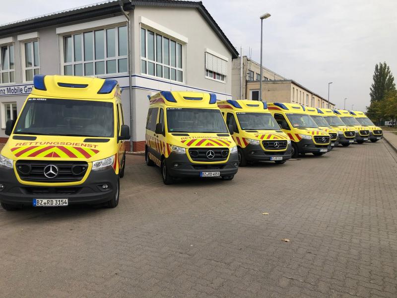 11 neue Fahrzeuge für Rettungsdienst und Krankentransport