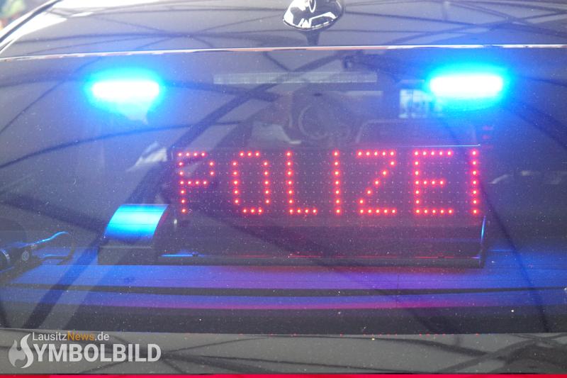 BMW-Fahrer unter Drogen, Böller und Waffe sichergestellt