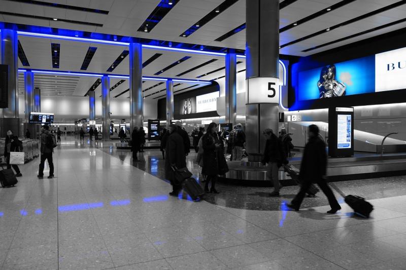 Werbemedien am Flughafen werden zunehmend digital